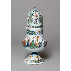 Saupoudreuse à sucre en faïence de Rouen, vers 1730