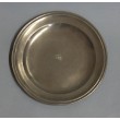 Assiette d'auberge en étain